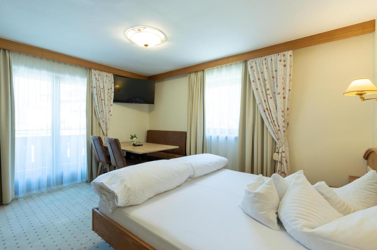 Falkner Appartement Resort Лангенфельд Экстерьер фото