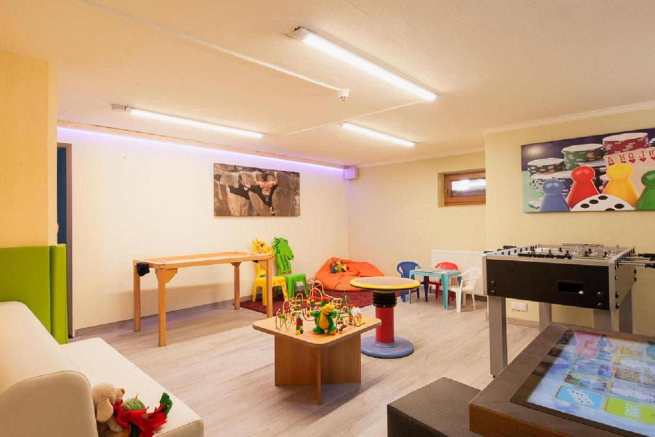 Falkner Appartement Resort Лангенфельд Экстерьер фото