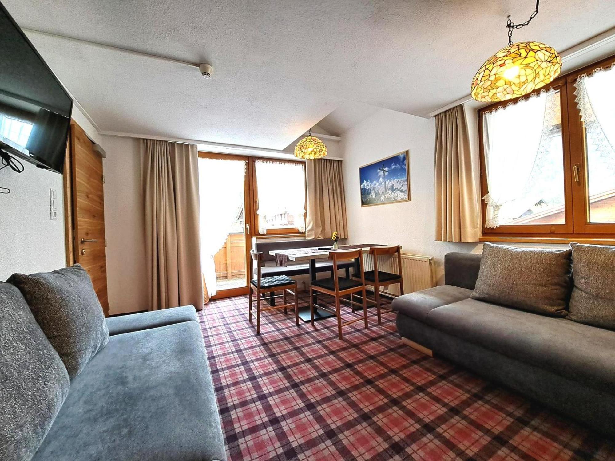 Falkner Appartement Resort Лангенфельд Экстерьер фото